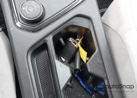 2019 Volkswagen Tiguan 2.0T Se/2.0T Sel/2.0T Sel R-Line/2.0T Sel R-Line Black from USA, damaged, VIN 3VV2B7AX8KM174214